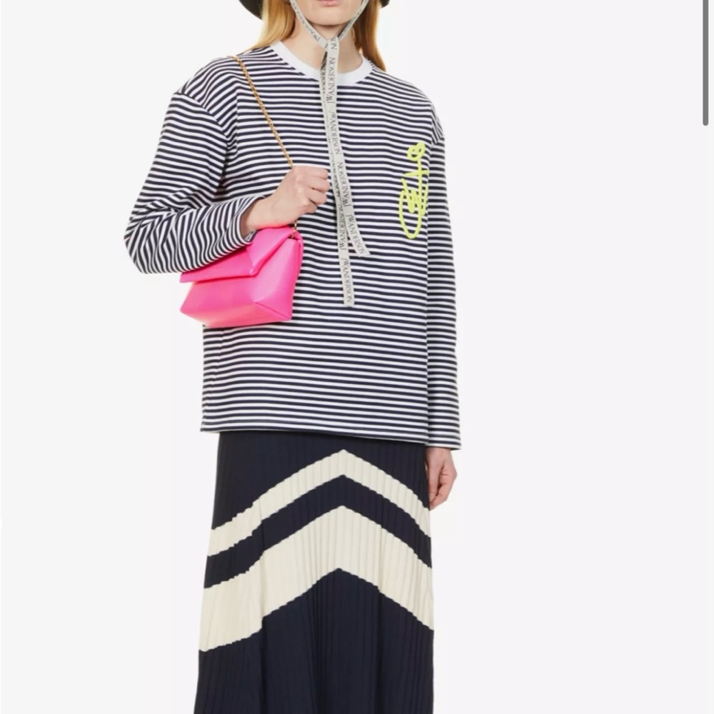 JW Anderson - Picture 4 of 8
